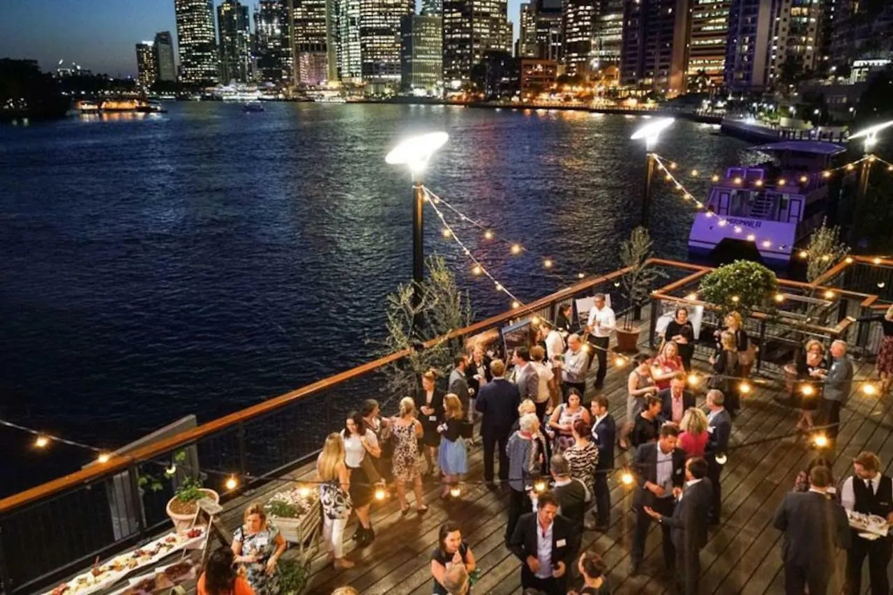 Amazing River View - 3 Bedroom Apartment - Brisbane Cbd - Netflix - Fast Wifi - Carpark